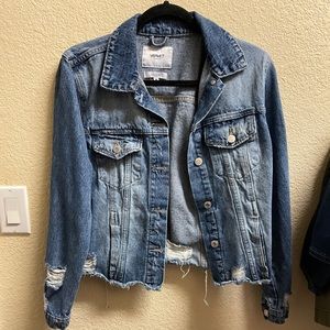 Vervet Distressed Denim Jacket in Size Medium